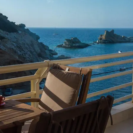Apartment Luxury Seaside House In Mades Heraklion *